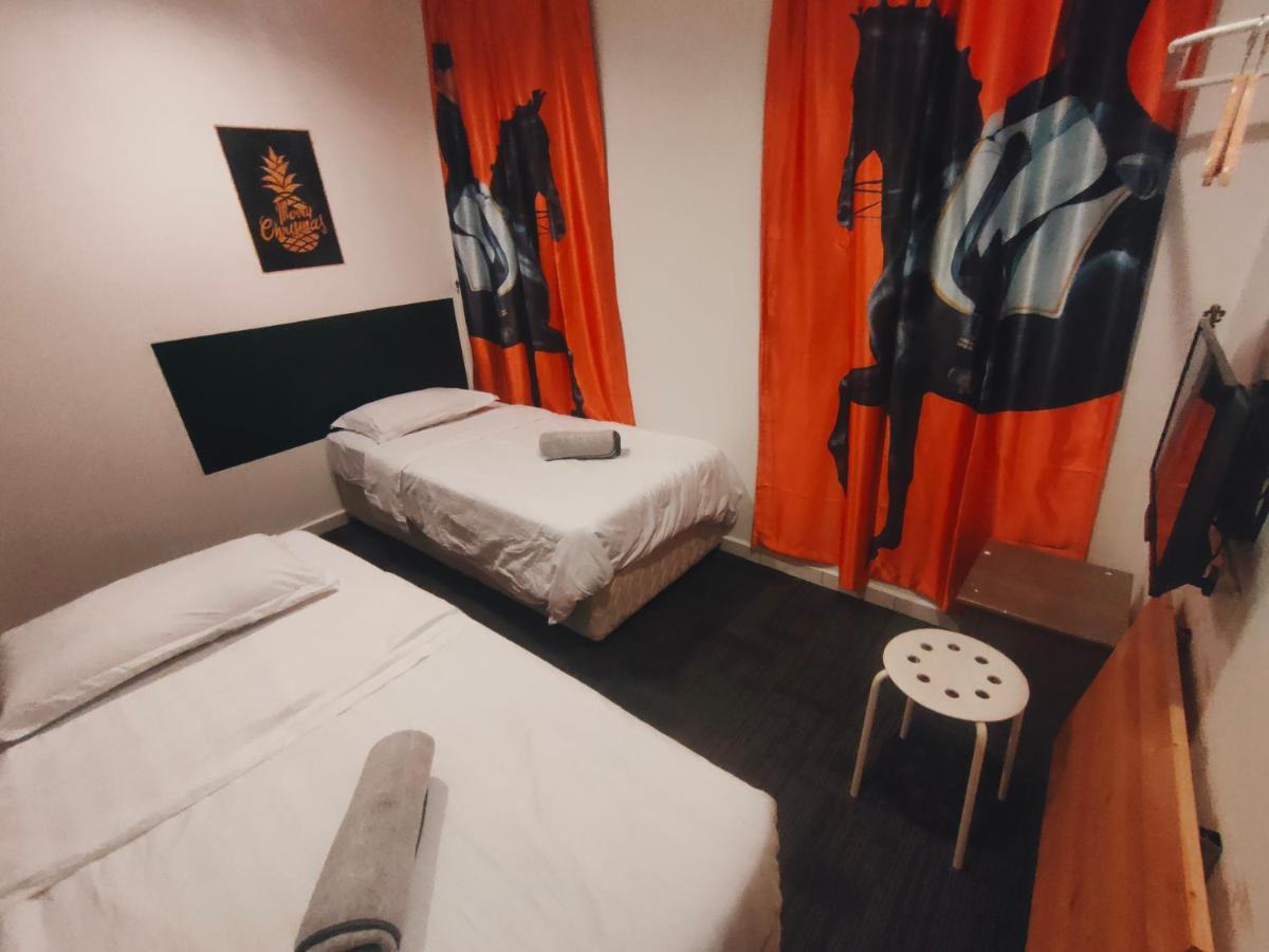 Allbes Parklands Hotel クラン エクステリア 写真