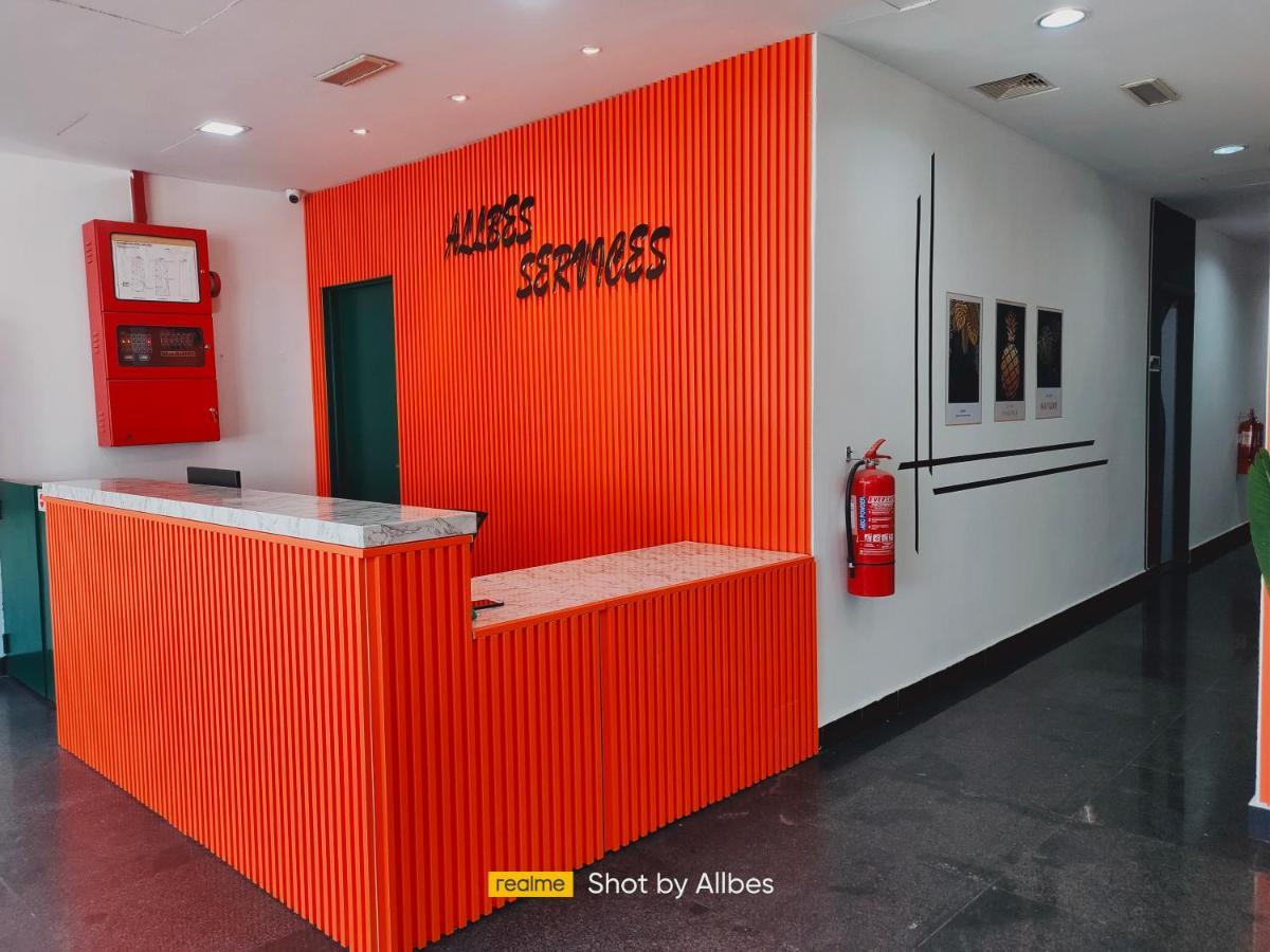 Allbes Parklands Hotel クラン エクステリア 写真