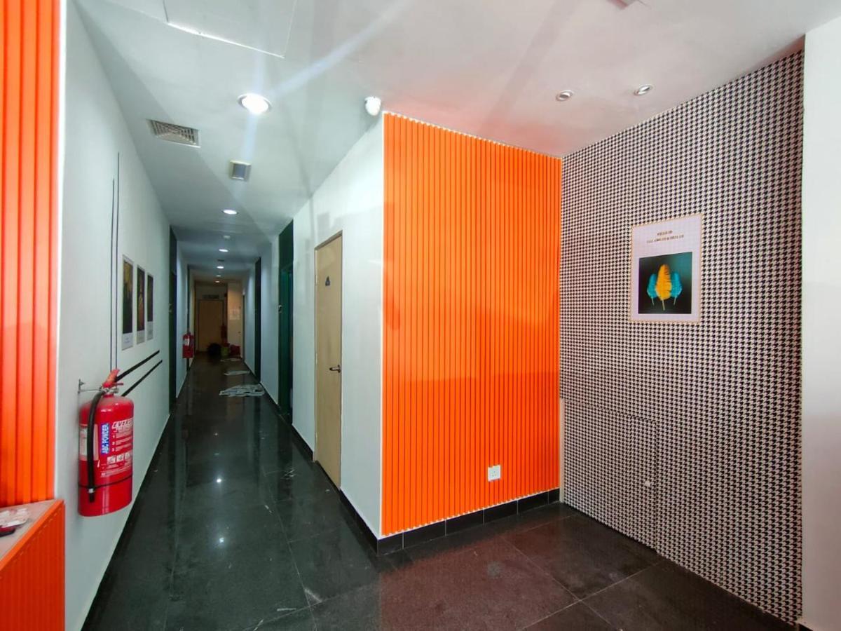 Allbes Parklands Hotel クラン エクステリア 写真