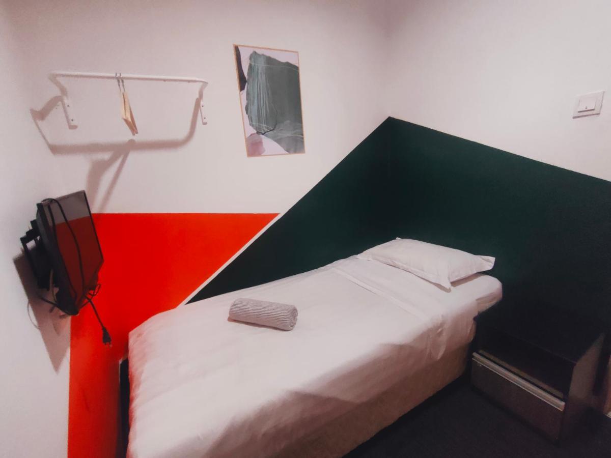Allbes Parklands Hotel クラン エクステリア 写真