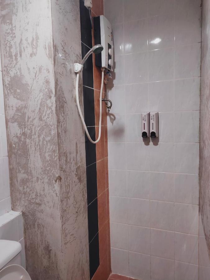 Allbes Parklands Hotel クラン エクステリア 写真